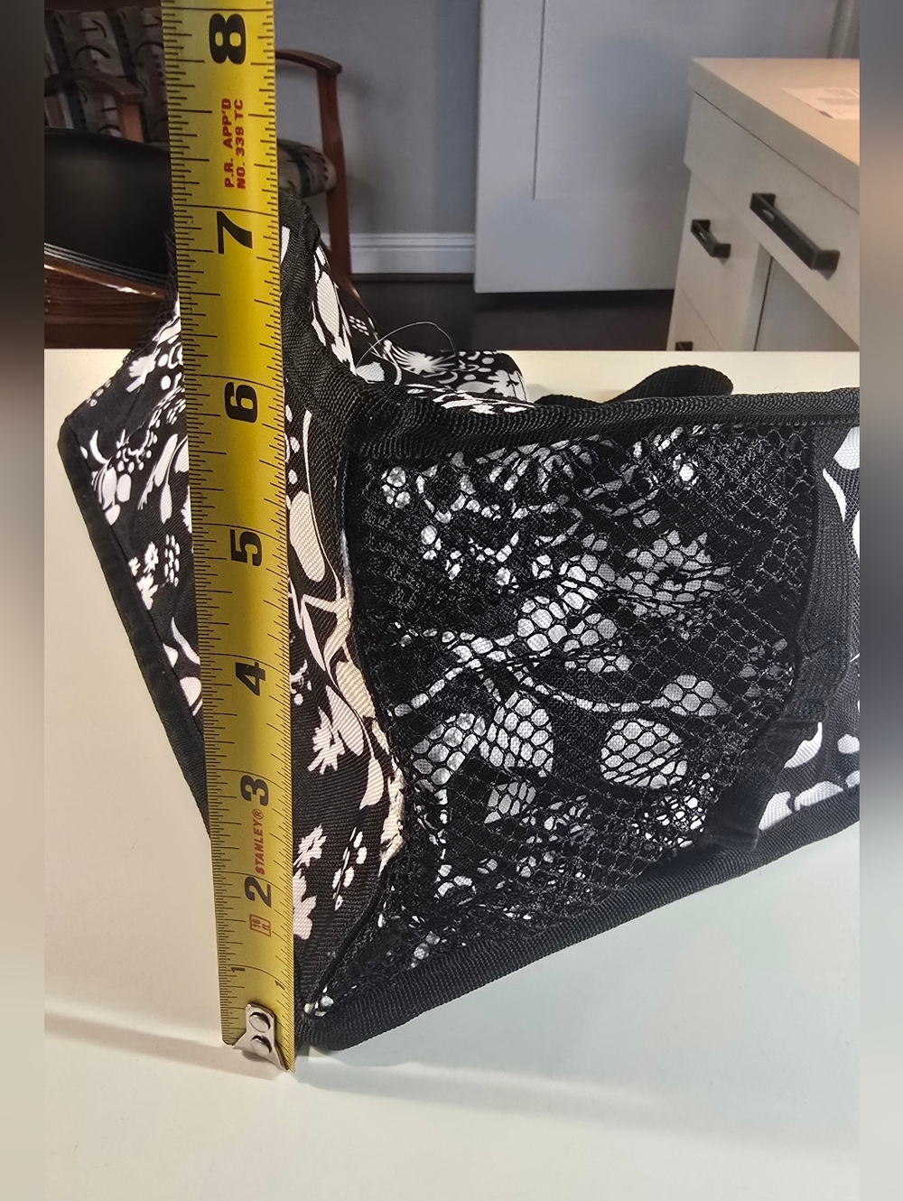 Thirty-One Black & White Floral Tote Bag with Front Mesh Pocket - Picture 6 of 7
